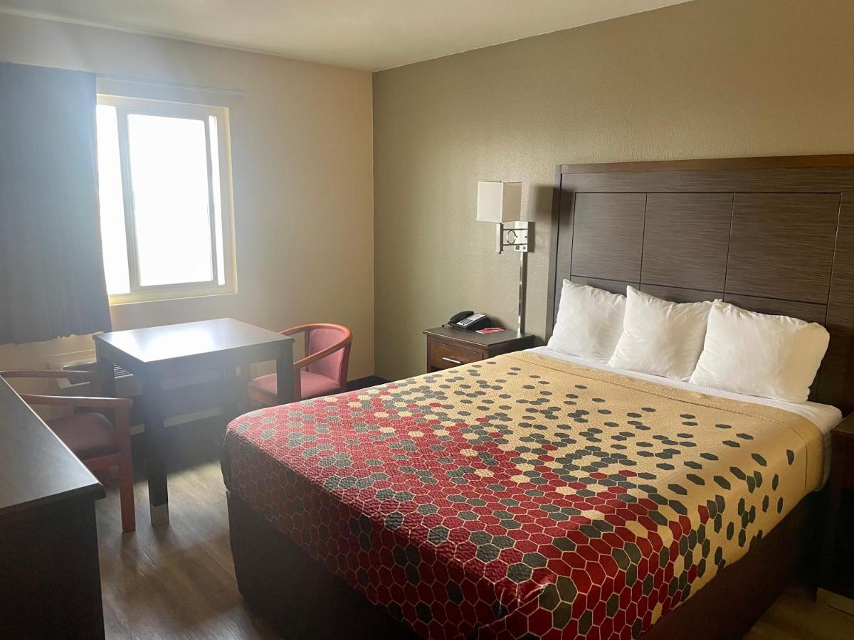 Econo Lodge Inn & Suites Corning Luaran gambar