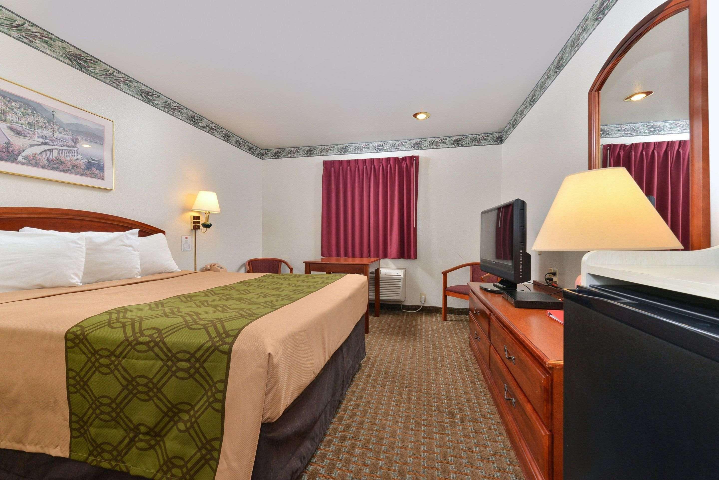 Econo Lodge Inn & Suites Corning Luaran gambar