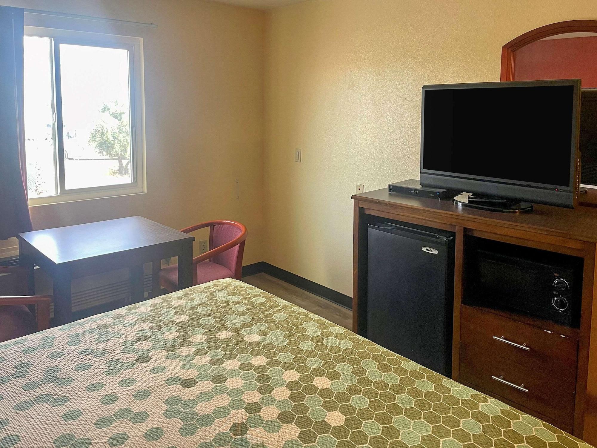 Econo Lodge Inn & Suites Corning Luaran gambar
